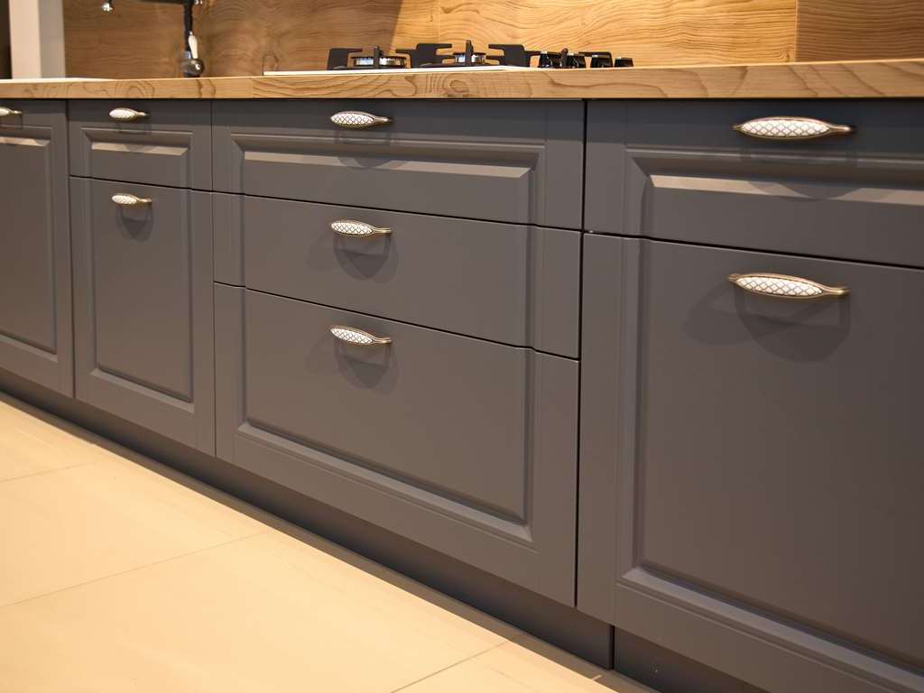 Cabinets Refinishing